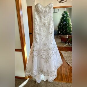 Allure Bridals mermaid dress size 12